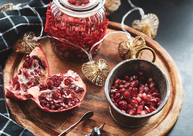 How to Export Pomegranate from India and grow your business use Digital Marketing to reach out to buyers